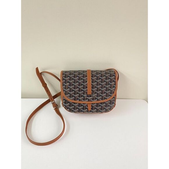 Goyard Handbags - Goyard Women Pre-Loved Bag Very Good Condition